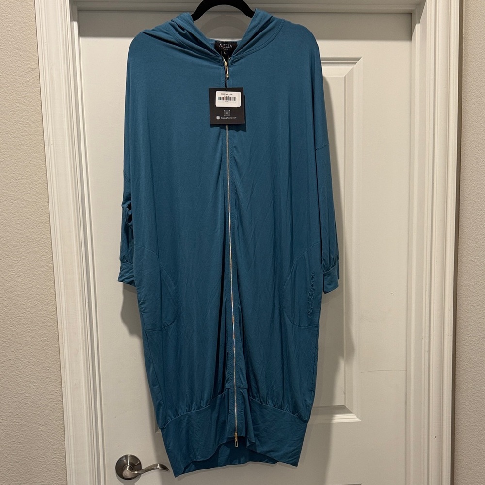 NWT Aleeza Paris Teal 39” Hooded Lounge Dress Size Large (oversized) - Picture 2 of 8